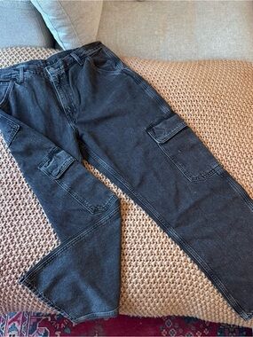 Levi’s Premium 568 Loose Straight Cargo Jeans Black Wash 38x32 NWT